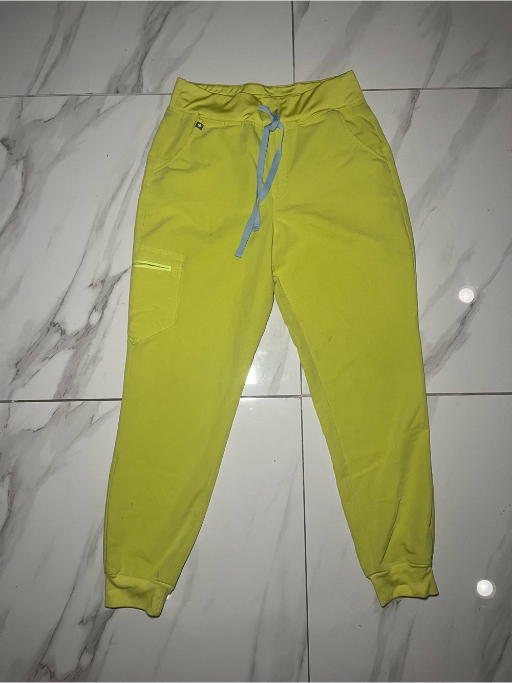 Women’s Figs Neon Yellow Jogger Scrub Pants with Drawstring